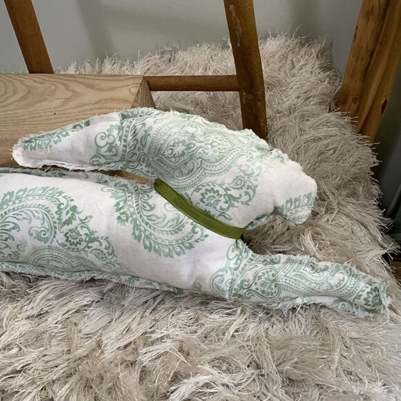 Handmade Cottage-core Country Distressed Edge Style Rabbit Throw Accent Pillow - Picture 9 of 16